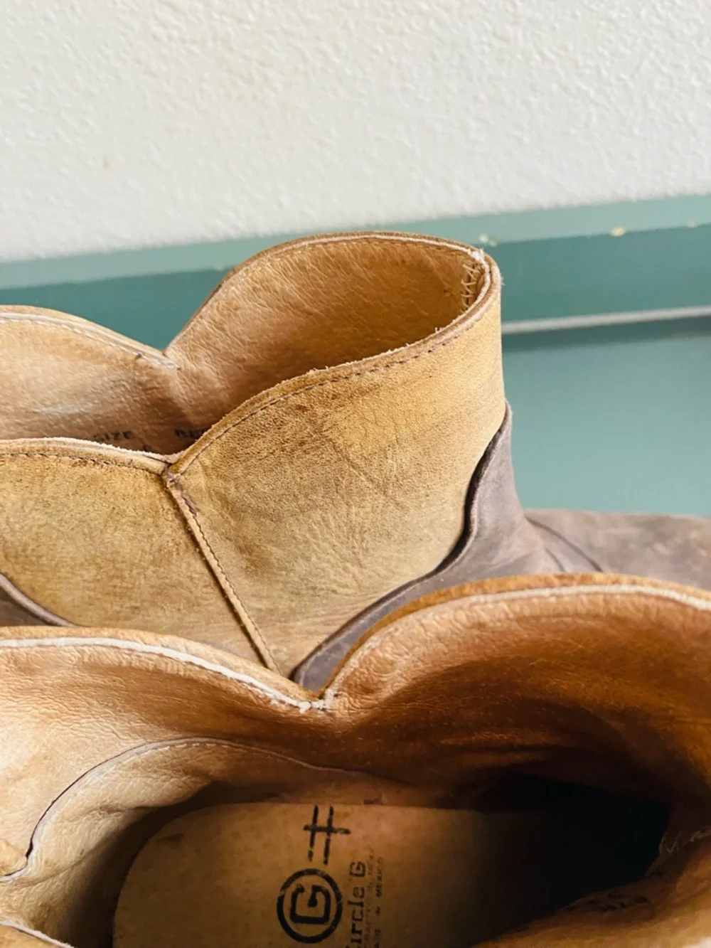 Corral Circle G Distressed Chocolate Women's 8 Ankle Boots Booties Pull on L5236 - Picture 10 of 12